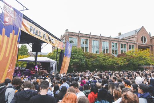 crowd in front a stage at UW Fall Fling